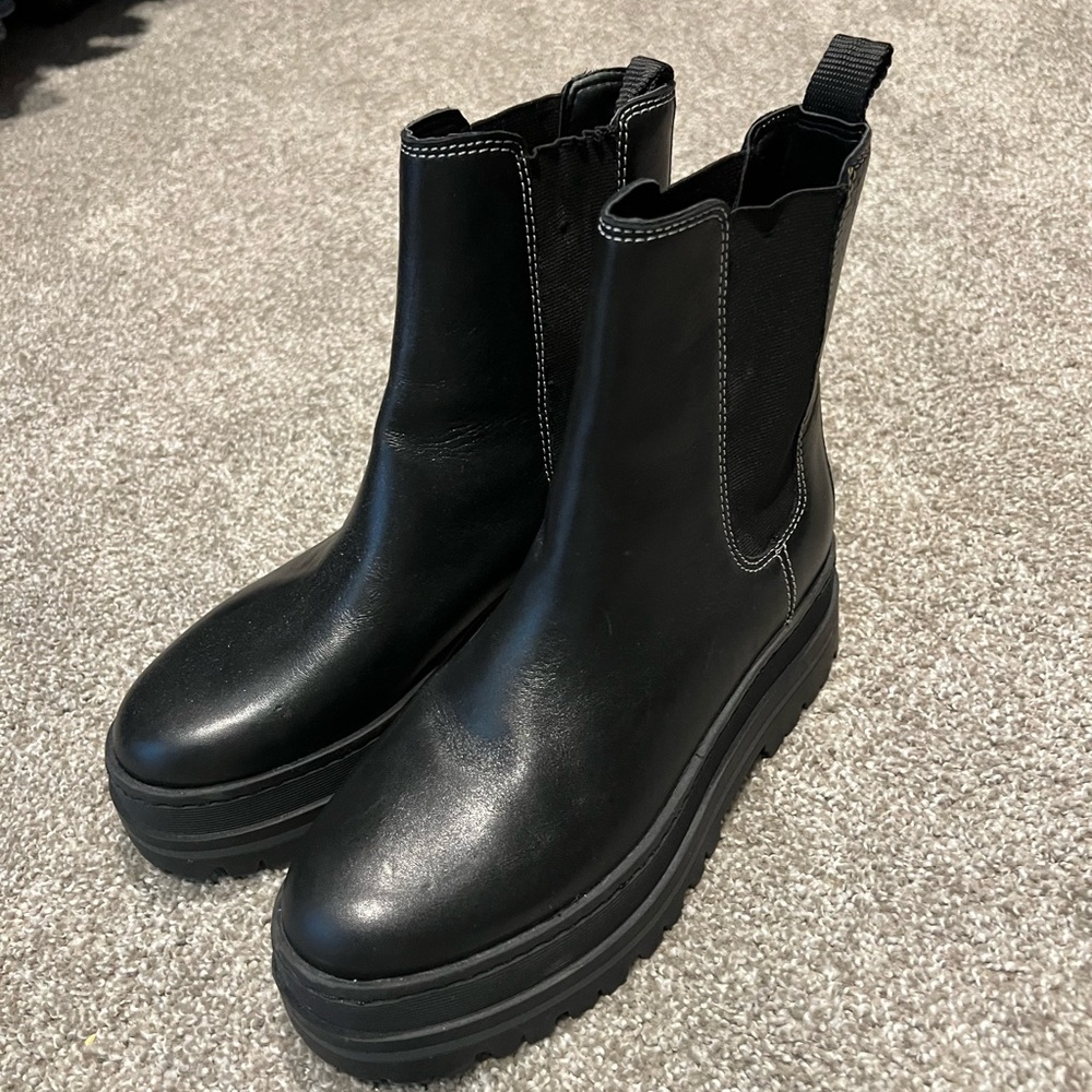 Marc Fisher boots